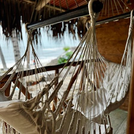 Palmario Hostal Guachaca Ngoại thất bức ảnh