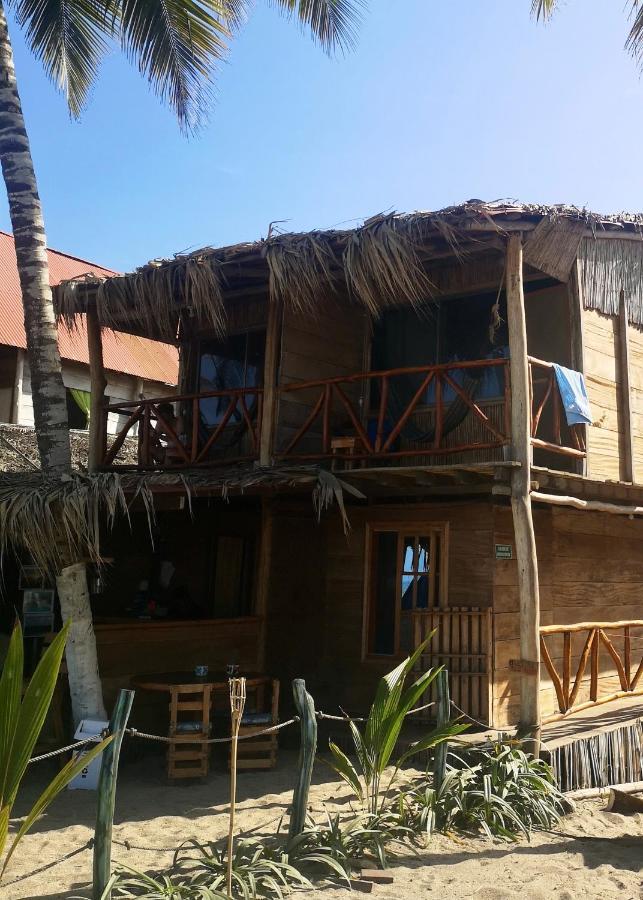Palmario Hostal Guachaca Ngoại thất bức ảnh