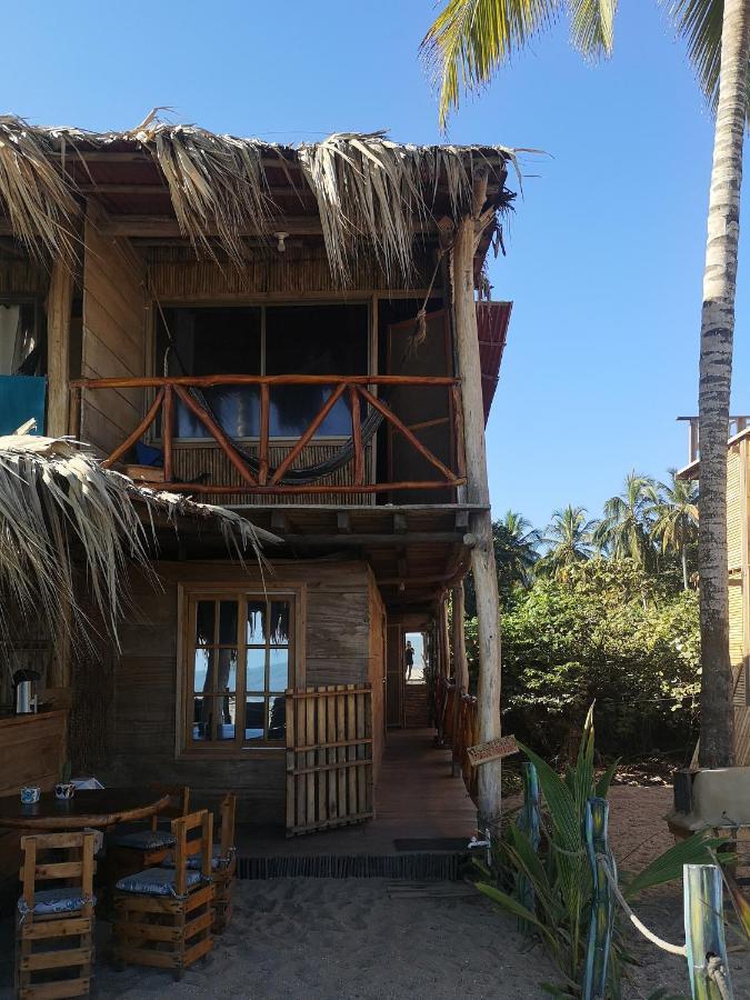Palmario Hostal Guachaca Ngoại thất bức ảnh