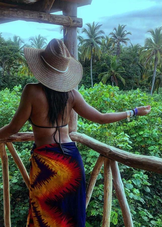 Palmario Hostal Guachaca Ngoại thất bức ảnh